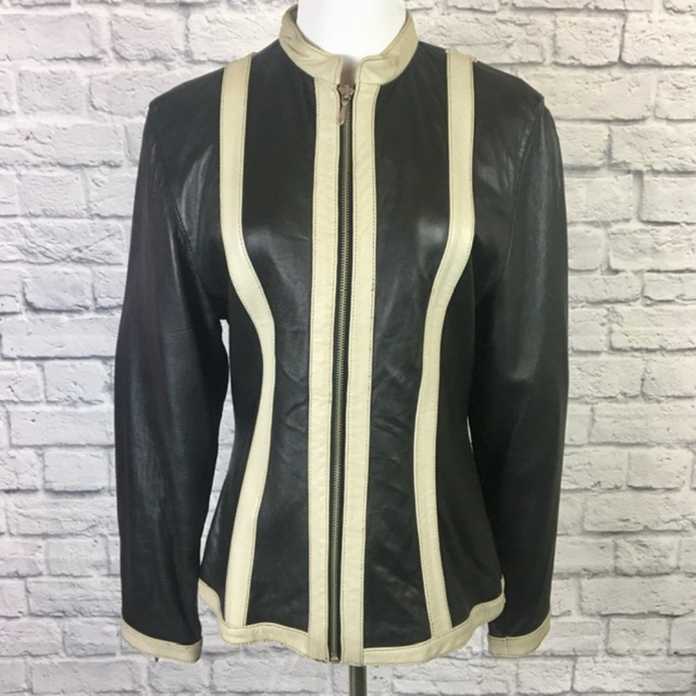 💥SOLD💥Black/Cream Vintage Leather Jacket - Picture 2 of 4